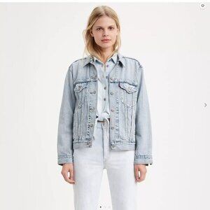 LAST CHANCE Levis Ex-Boyfriend Trucker Jacket